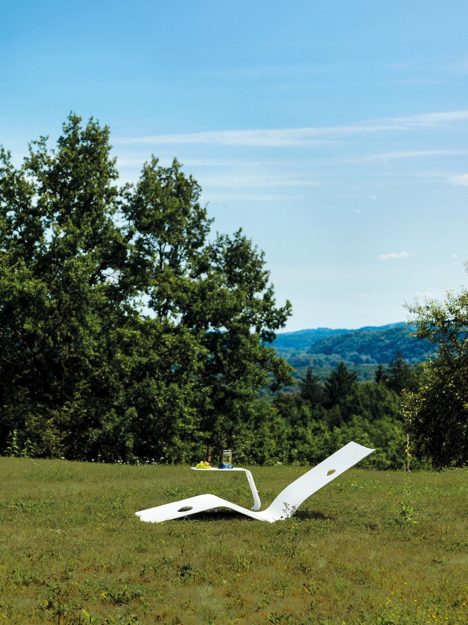 VITEO Low Sidetable White - Afbeelding 3